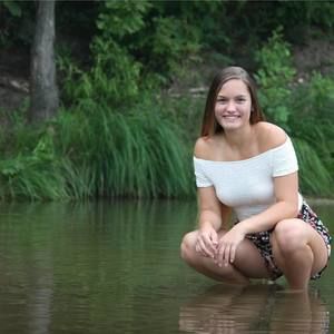 Meet your Posher, Jade